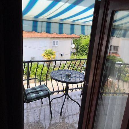 Apartman Jumic Malinska Exterior photo