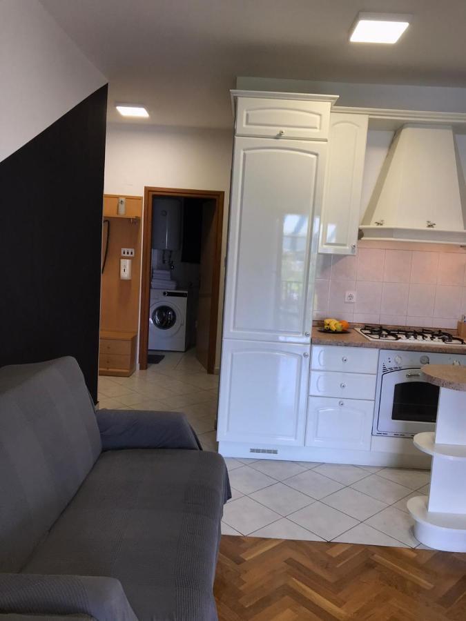 Apartman Jumic Malinska Exterior photo